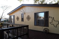 exterior-313-Oak-ridge-4