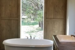 cedar-oaks-bath