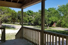 cedar-oaks-deck