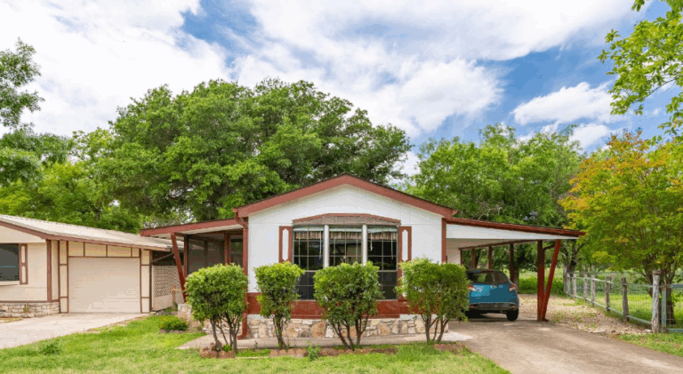 86 Pine Trail, Kerrville