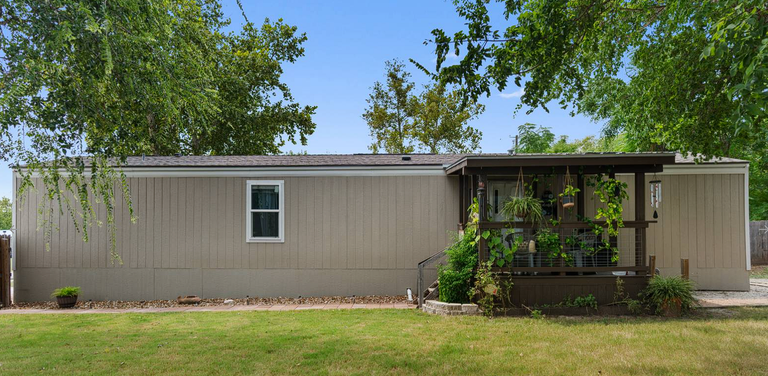 202 Chad Dr